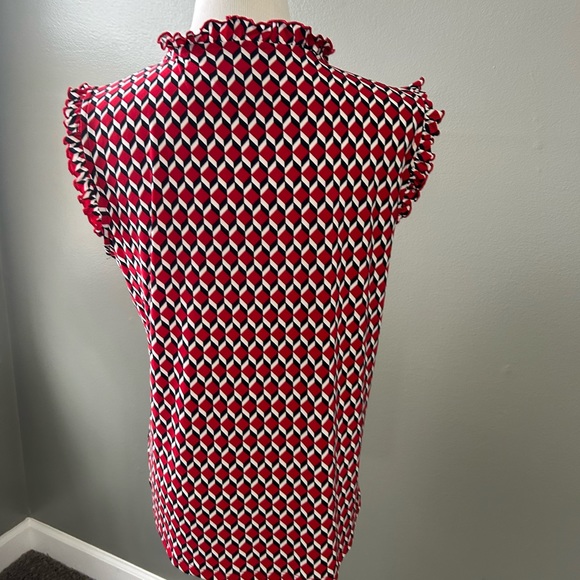 Tommy Hilfiger women’s size large, sleeveless,‎ geometric, print, blouse - Picture 6 of 12